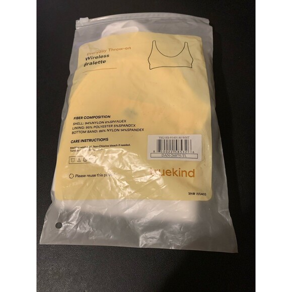 Truekind Everyday Throw On Wireless Bralette Size Medium M White Comfort New - Picture 5 of 5